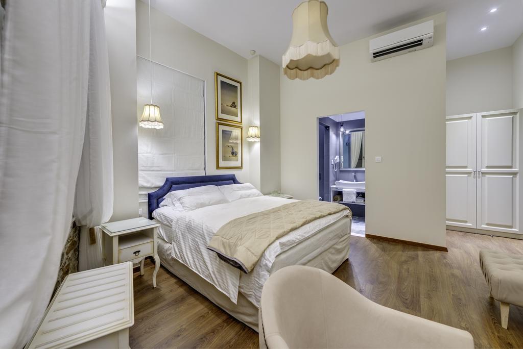 1844 Suites Syros Ermoupoli Exterior photo