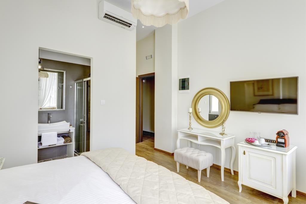 1844 Suites Syros Ermoupoli Exterior photo